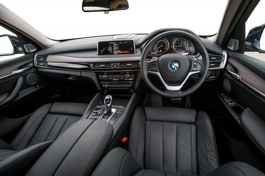  BMW X6 xDrive5.0i 2015 года  (ZA) (фото 19 из 30)